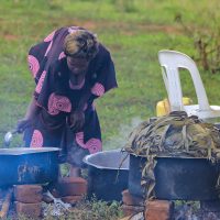 9-13-22_Kankwansi Medical Clinic74-Villagers Cooking Food